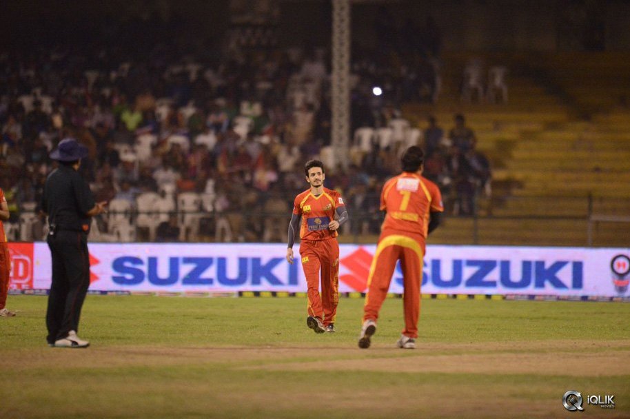 CCL-5-Telugu-Warriors-vs-Bengal-Tigers-Match-Photos